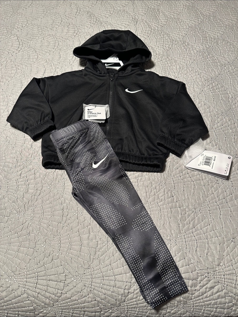 Nike Girls Jacket and Leggings 2-Piece Set, NWT’s, Size 24 Months